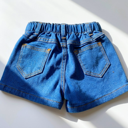Modelo short  "Moños"